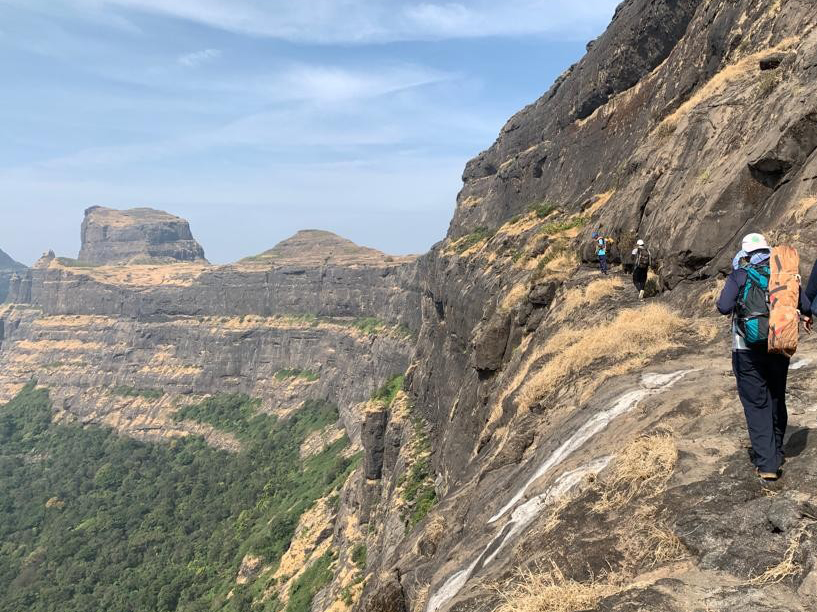 WhatsApp Image 2025-05-05 at 20.28.59_041a1bba.jpg